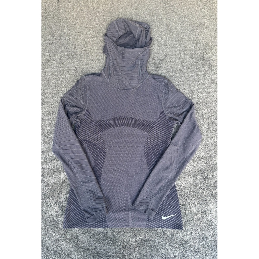 Nike Element Hoodie Women's Small Gray Comfort Polyester Long Sleeve Pullover